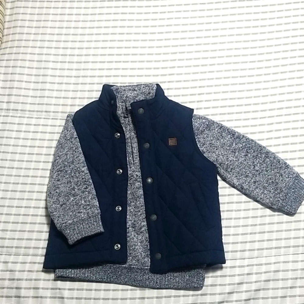 Vest and zippered Sweater Set